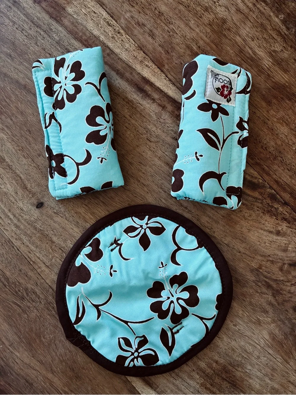 Hula Moon Hawaiian print toddler carseat cover