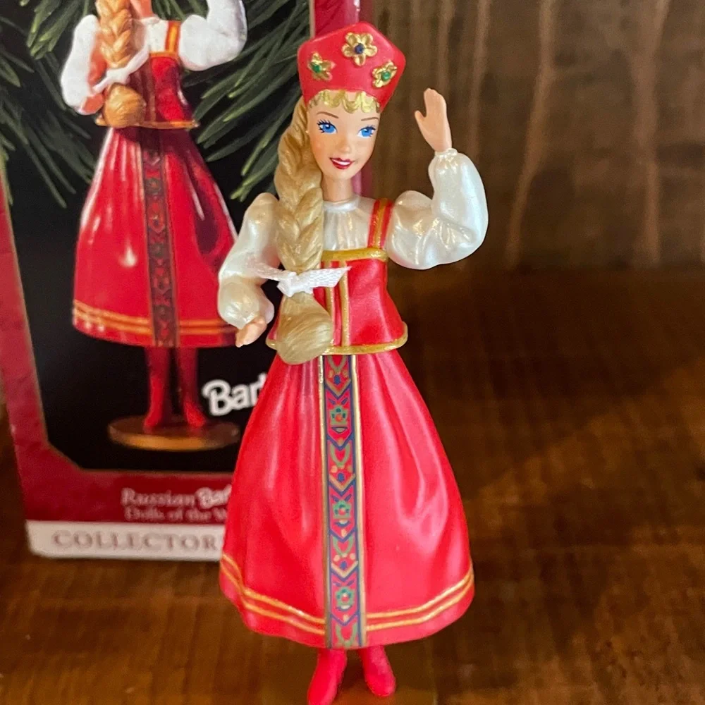 Hallmark Keepsake Ornament Russian Barbie Dolls of the World #4 in Series MINT