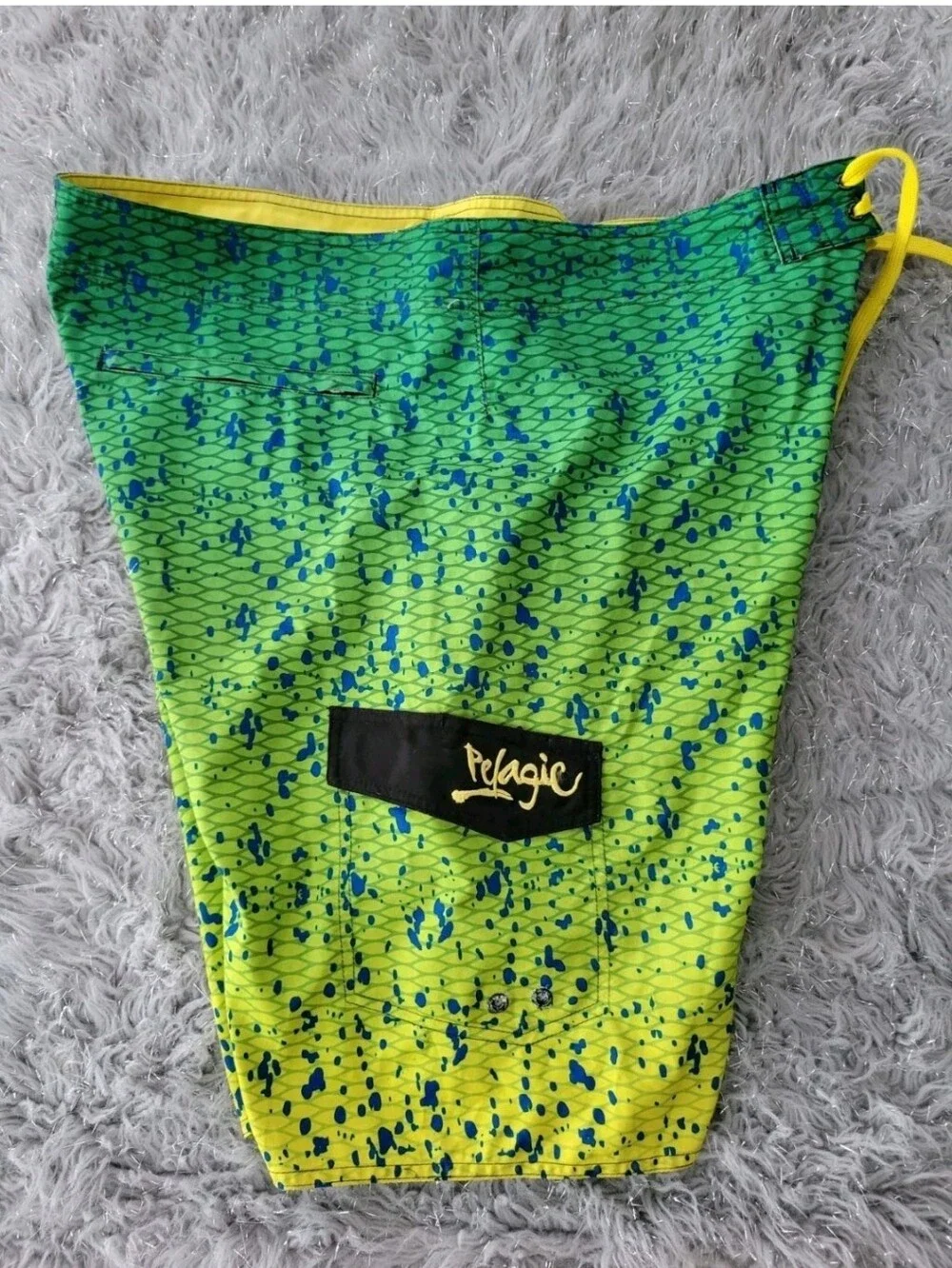 Pelagic Board Shorts Swim Trunks Green Yellow Dorado Swimsuit Pockets Fish 40