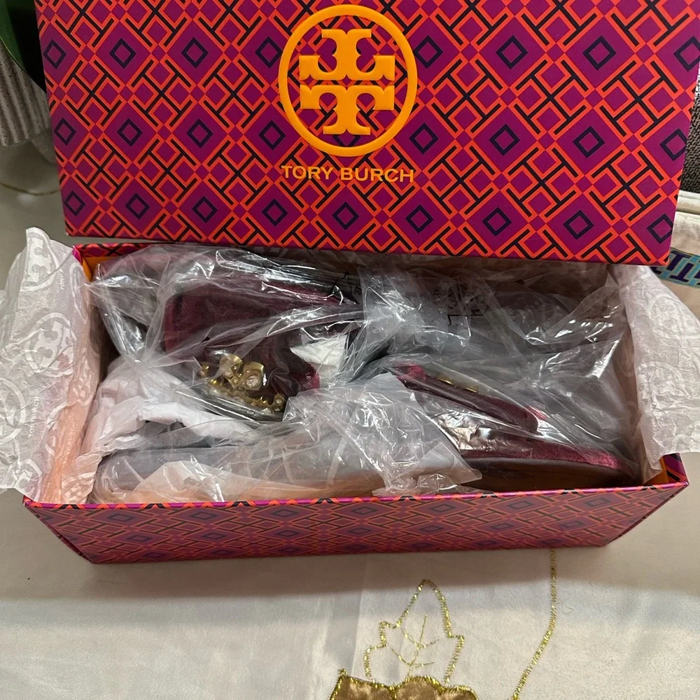 Tory Burch such lovely