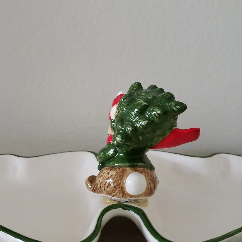 Gibson charming ceramic