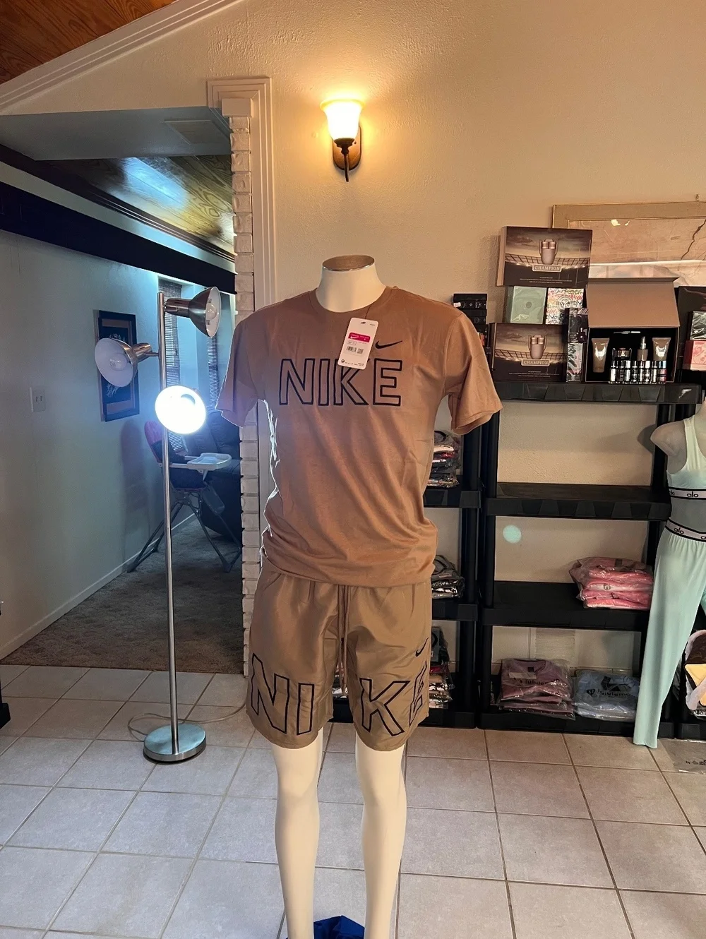 Mens nike short/shirt sets medium