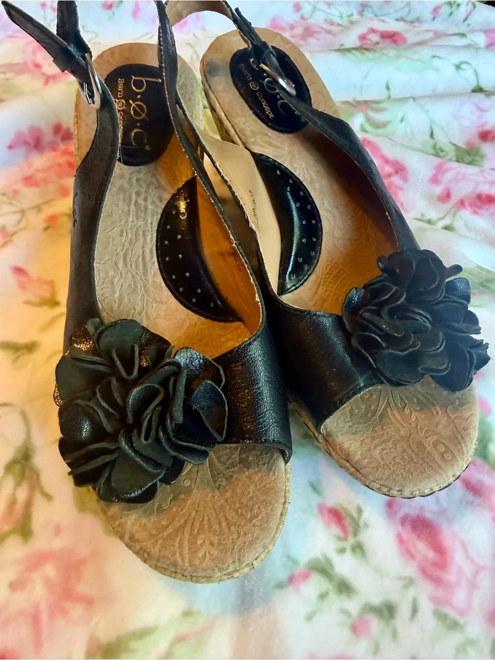 b.o.c. black wedge