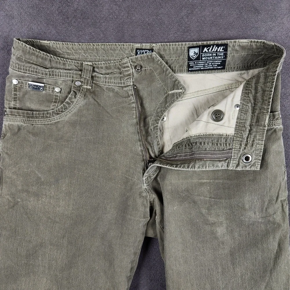 Kuhl button workwear