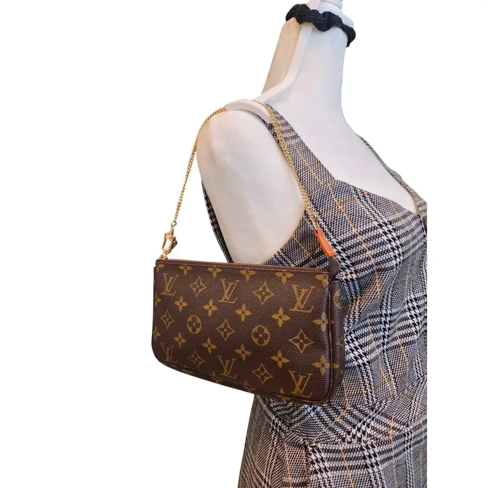 Louis Vuitton Monogram Pochette Accessoires SL0928 Shoulder Bag LV Monogram