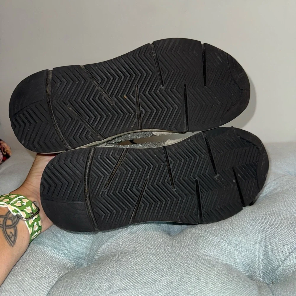 Steve Madden step out