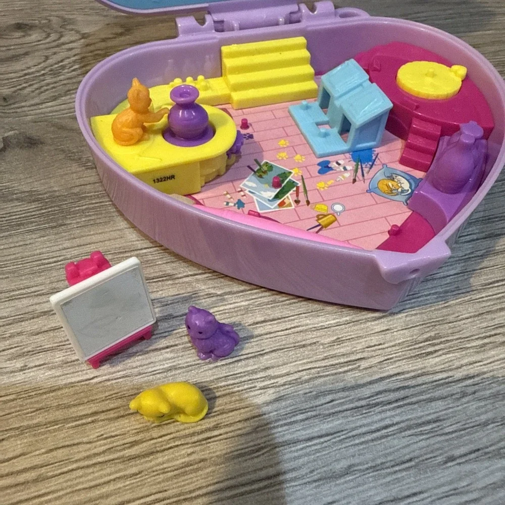 Polly Pocket Compact Playsets Lot Of 5 No Dolls