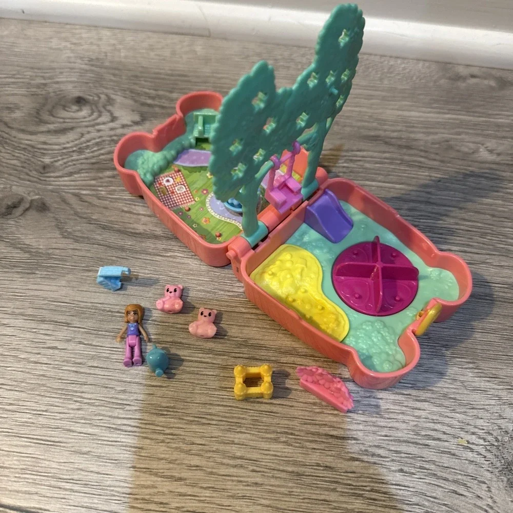 Polly Pocket Compact Playsets Lot Of 5 No Dolls