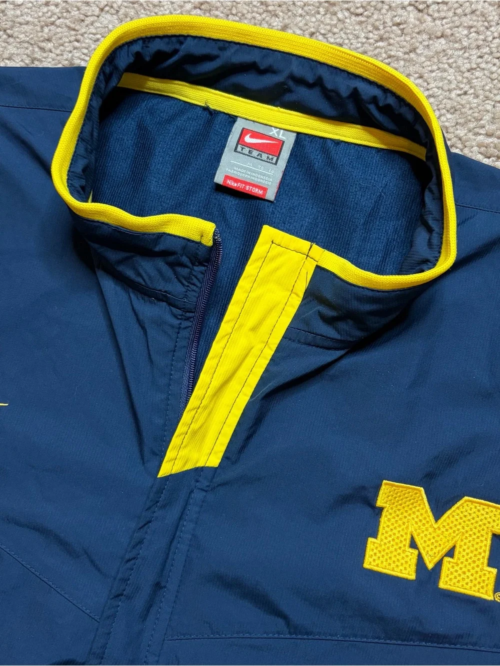 Retro Nike University Michigan 1/4 Zip Windbreaker
