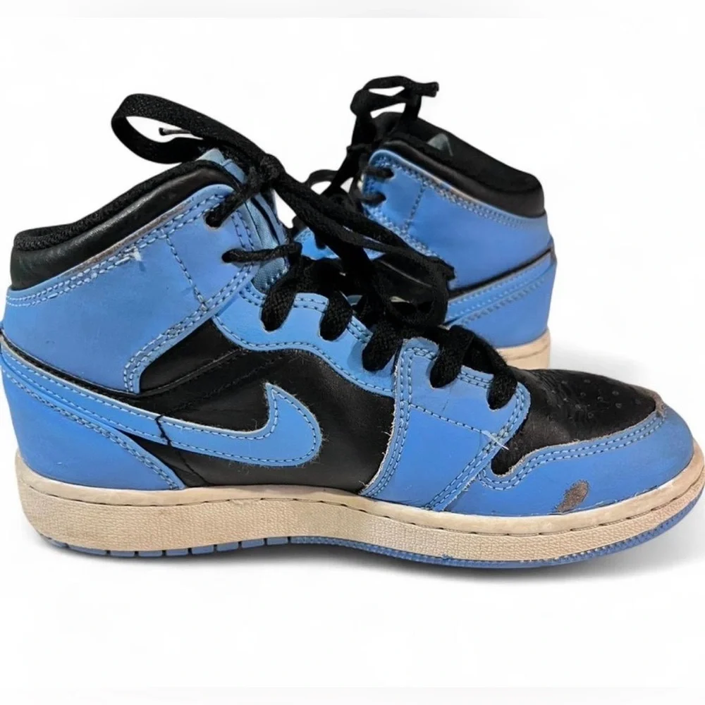 Jordan sporty mid