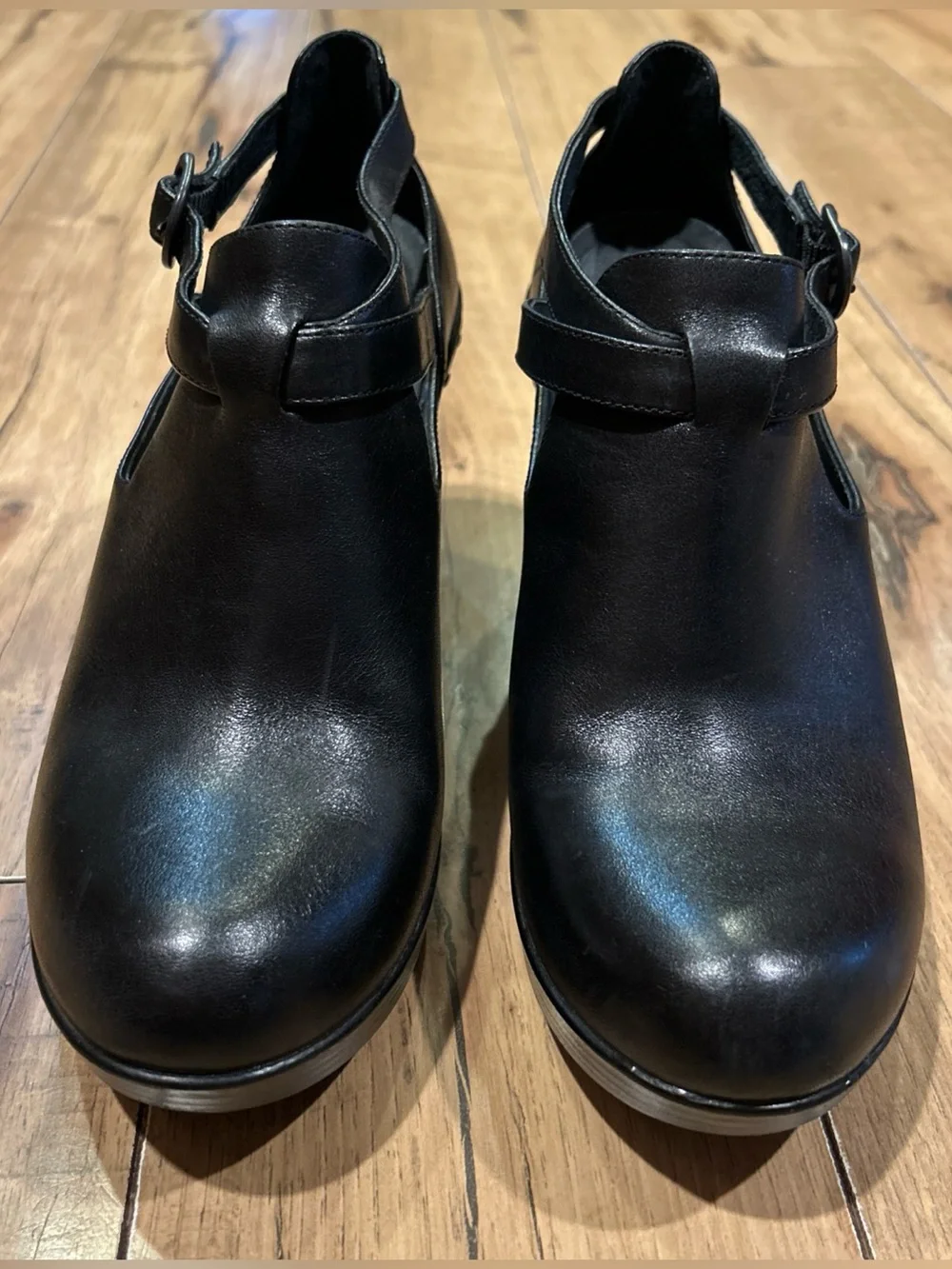 Dansko like new