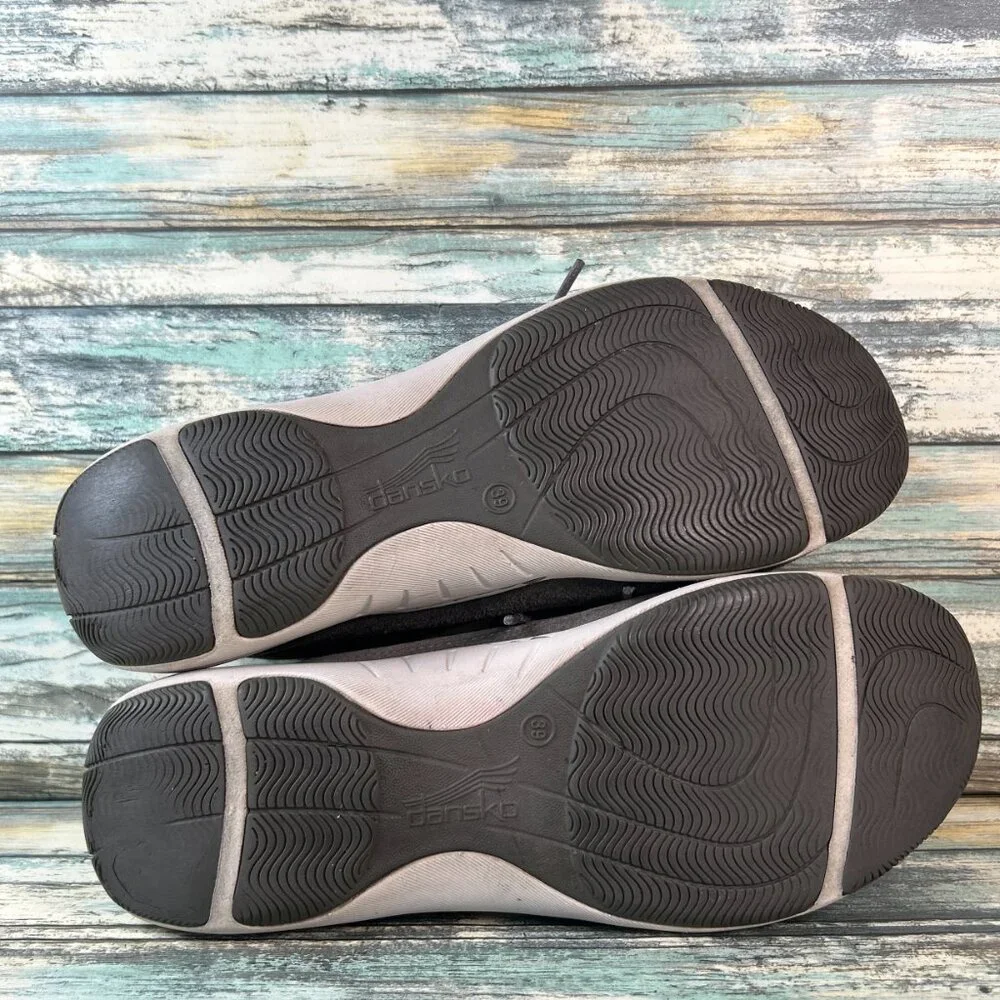 Dansko sneakers womens