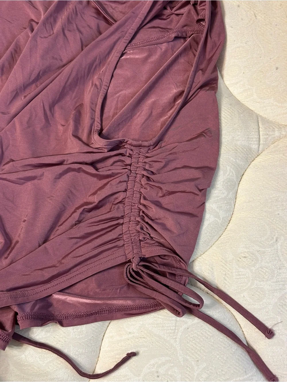 ALO Yoga sleek top