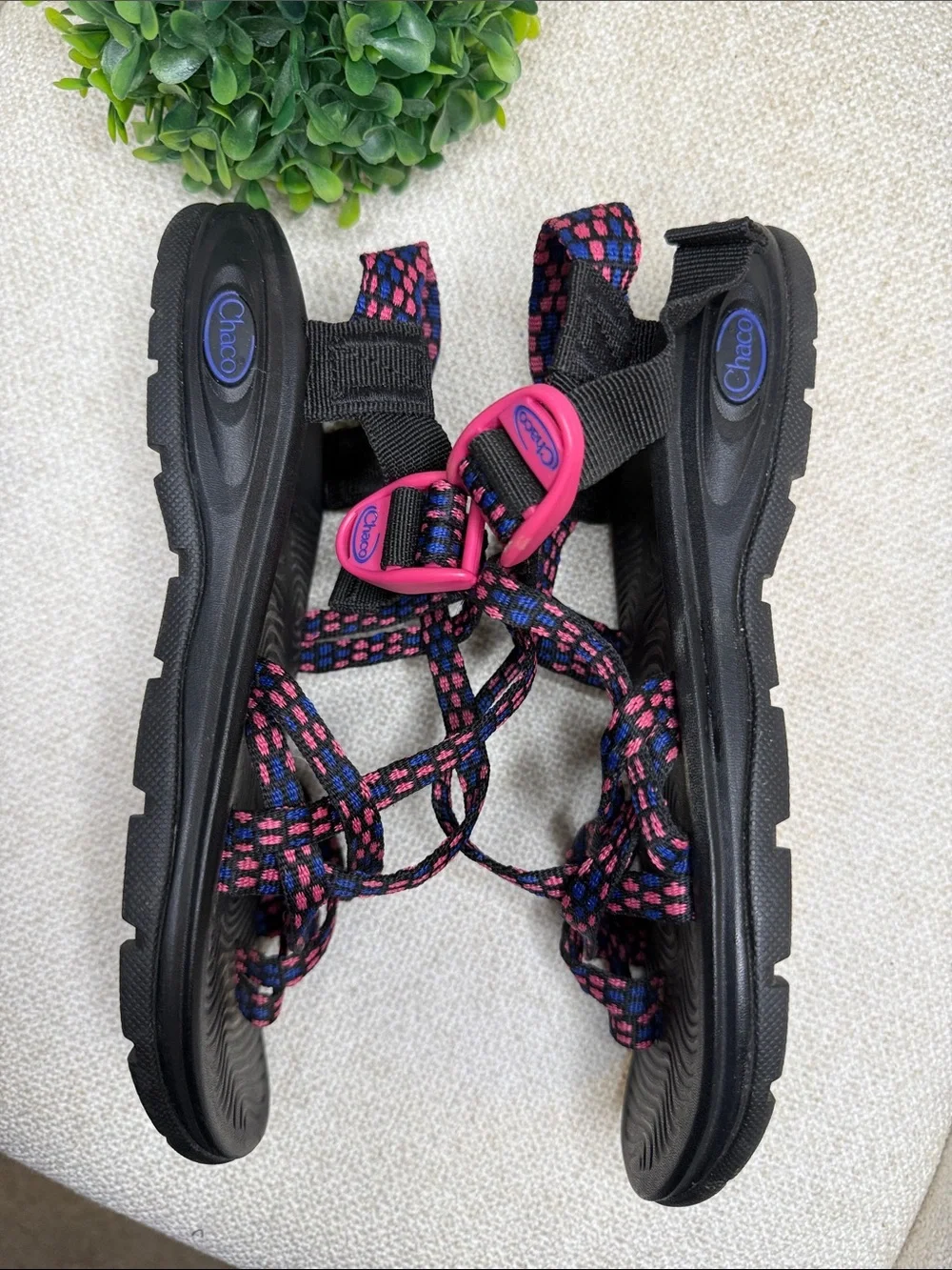 Chaco like new