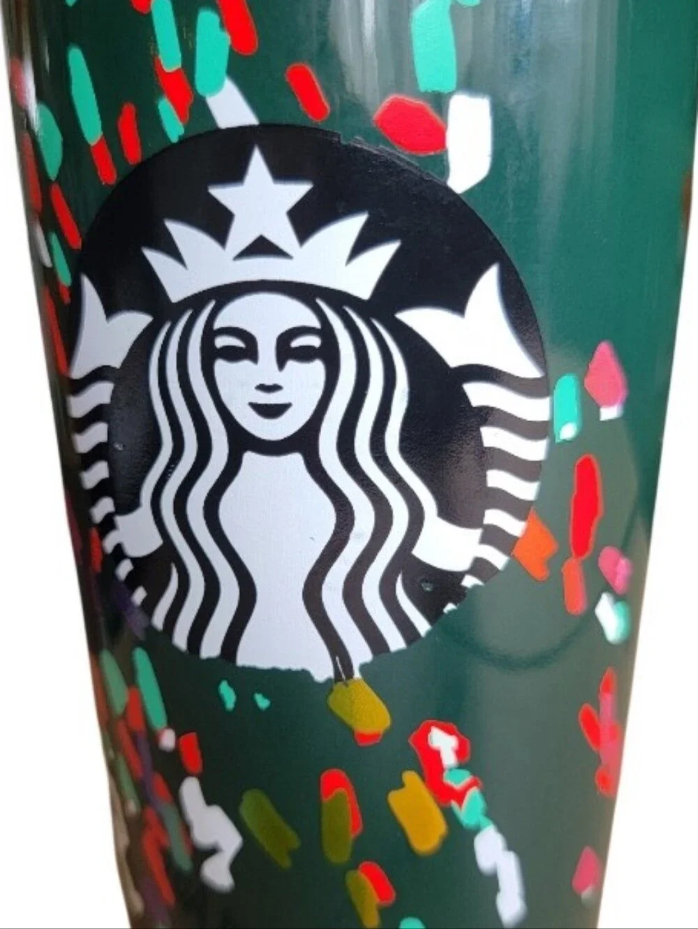 Starbucks celebrate season