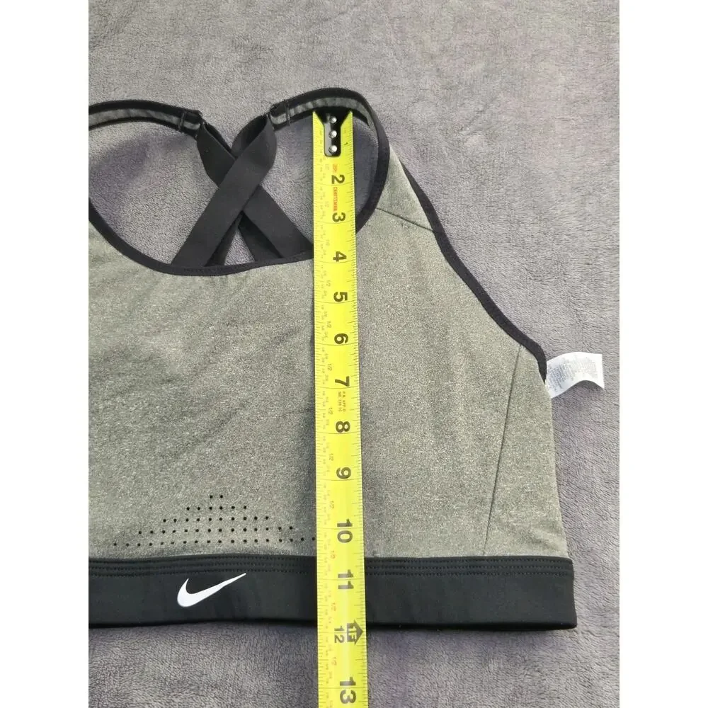 Nike this women’s