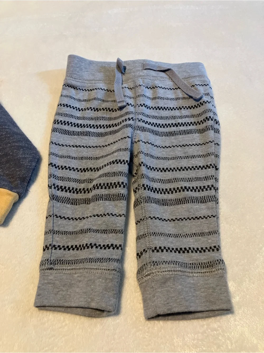 Kids Two-Piece Cozy Sweatshirt & Pants Set - Gray & Mustard