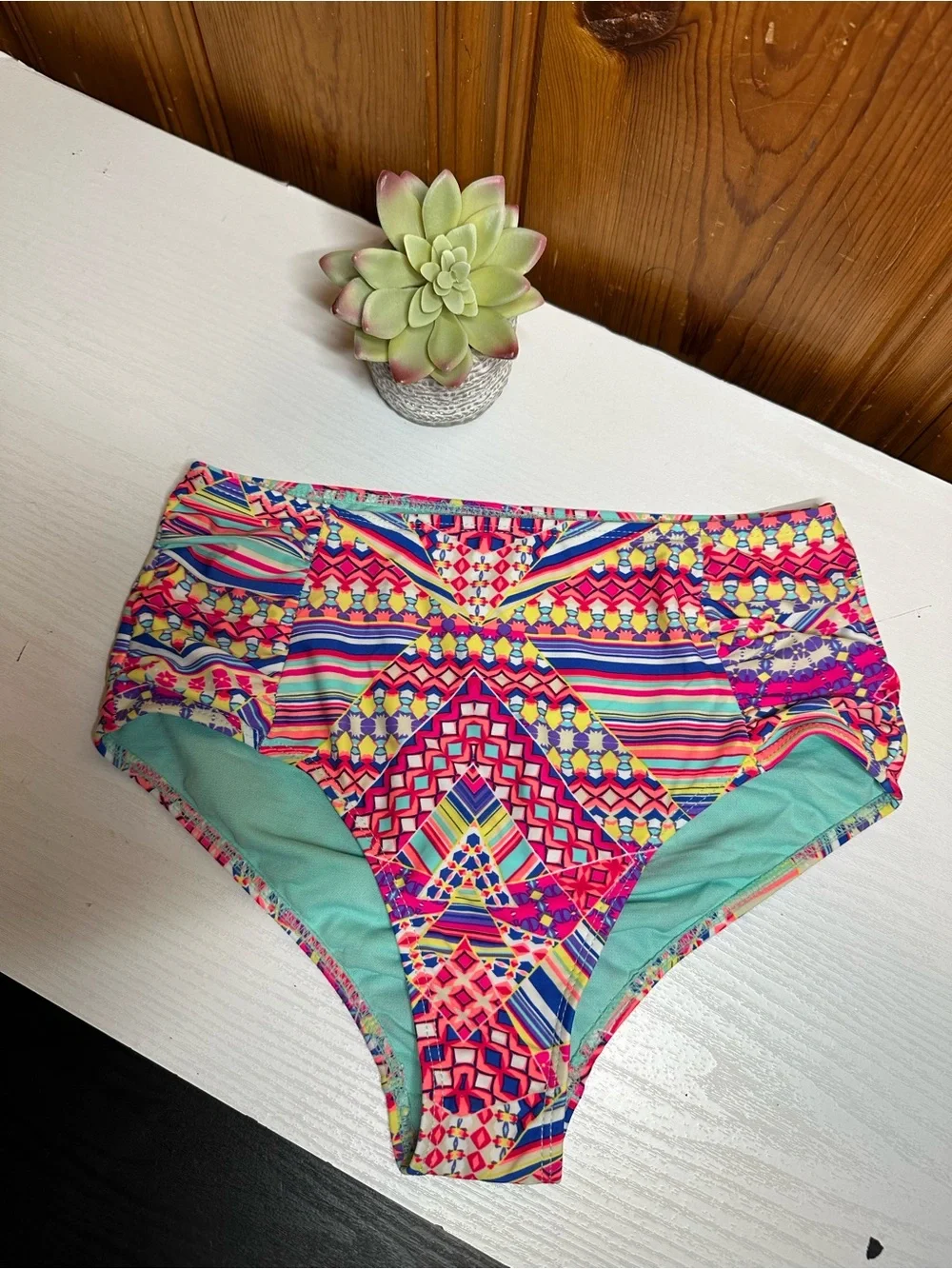 Coral Bay vibrant multicolor