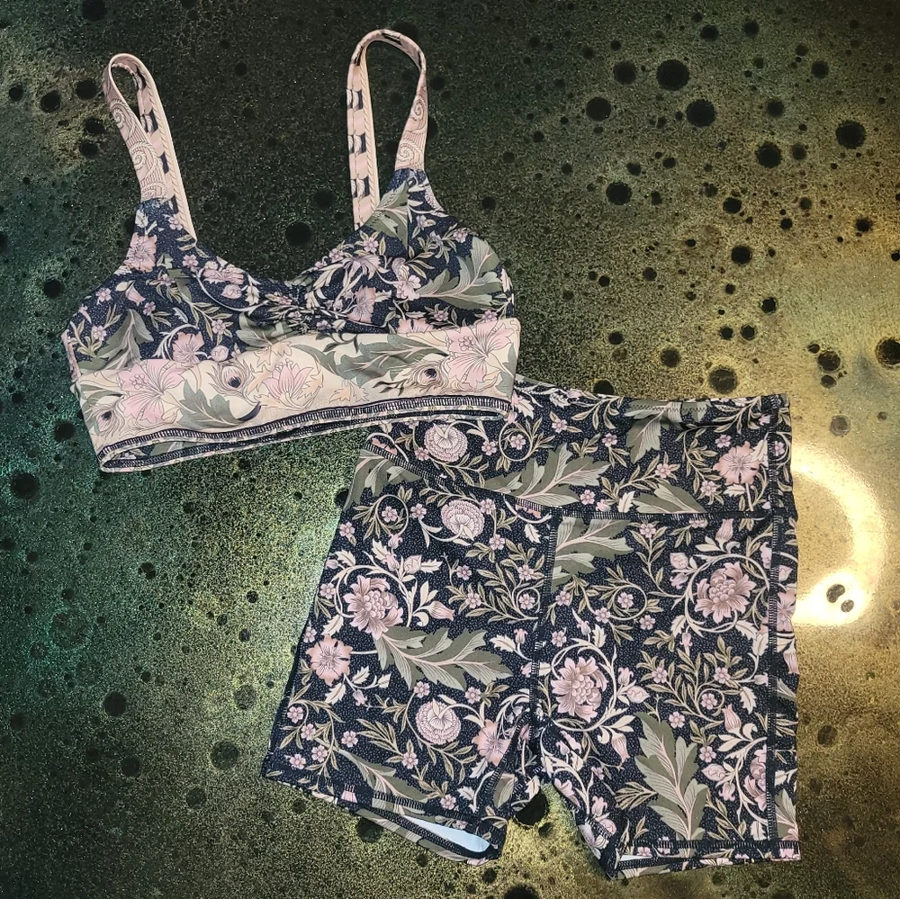 Free People Oasis Bike Shorts High Rise & Crop Top Size XS Yoga Workout Set