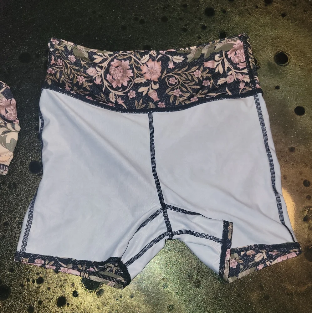 Free People reposhing this