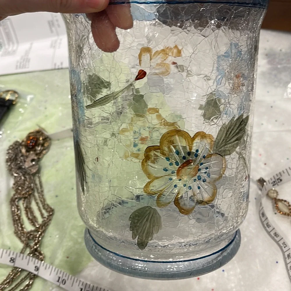 Candle vase holder. Crackled glass styling.great a vase for flowers bouquet.