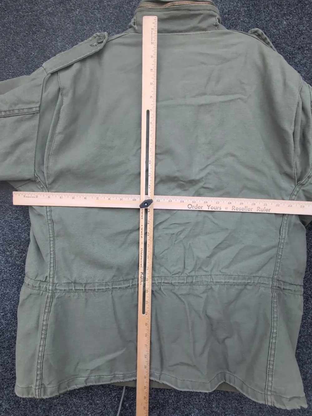 Lakeview Sportswear color army