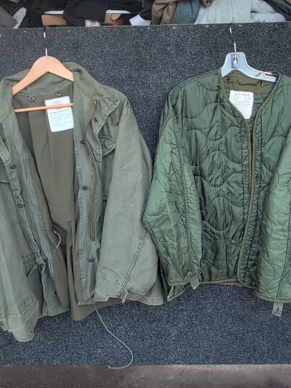 Lakeview Sportswear color army