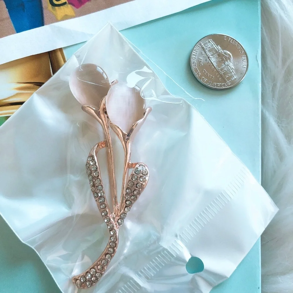 Tulip Brooch