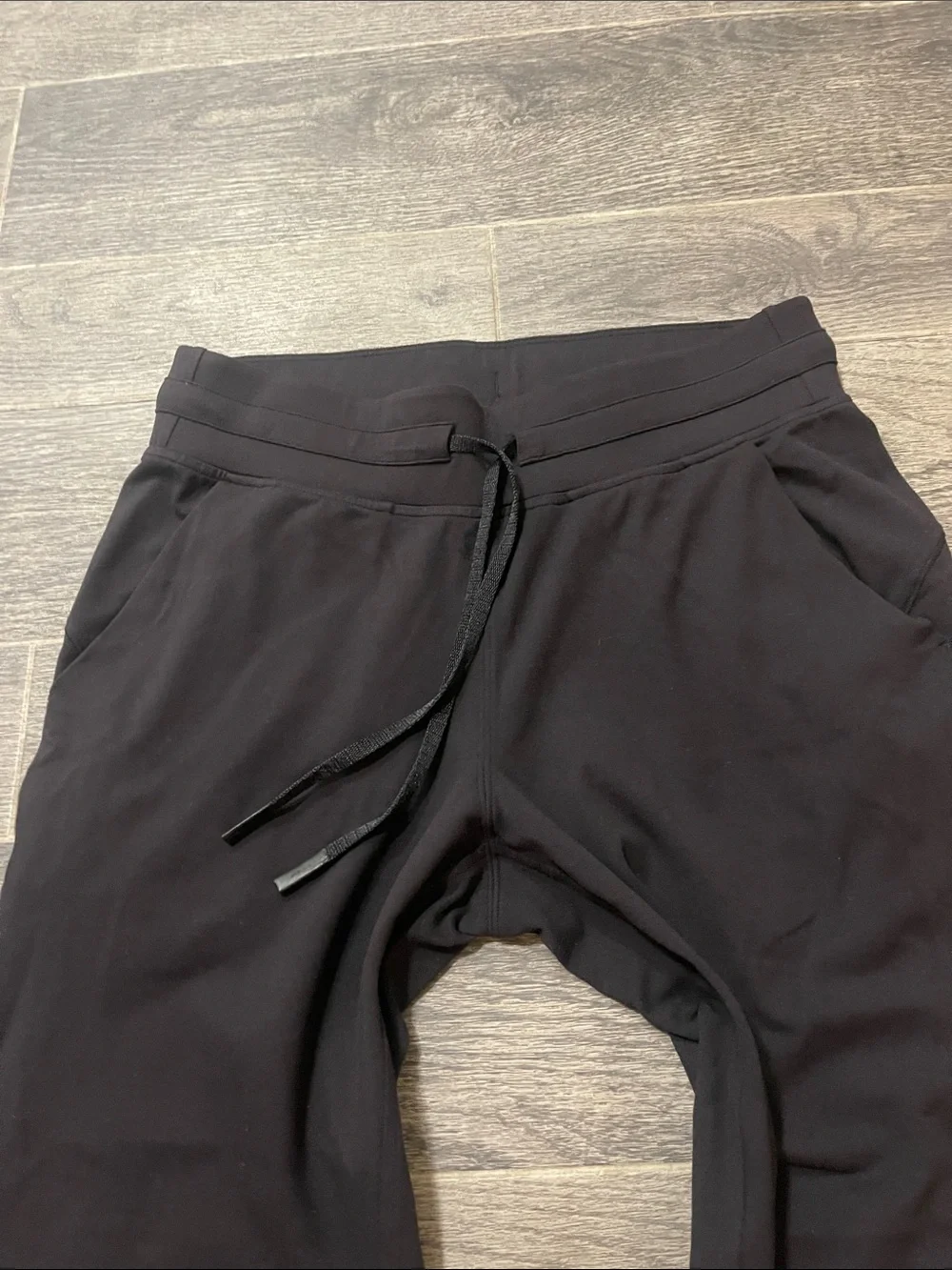 lululemon athletica classic everyday drawstring