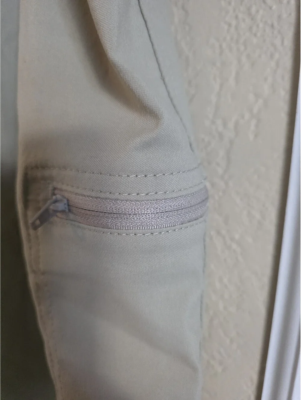 Wrangler Outdoor All Terrain Cargo Shorts Relaxed Fit UPF 40+ Beige 10