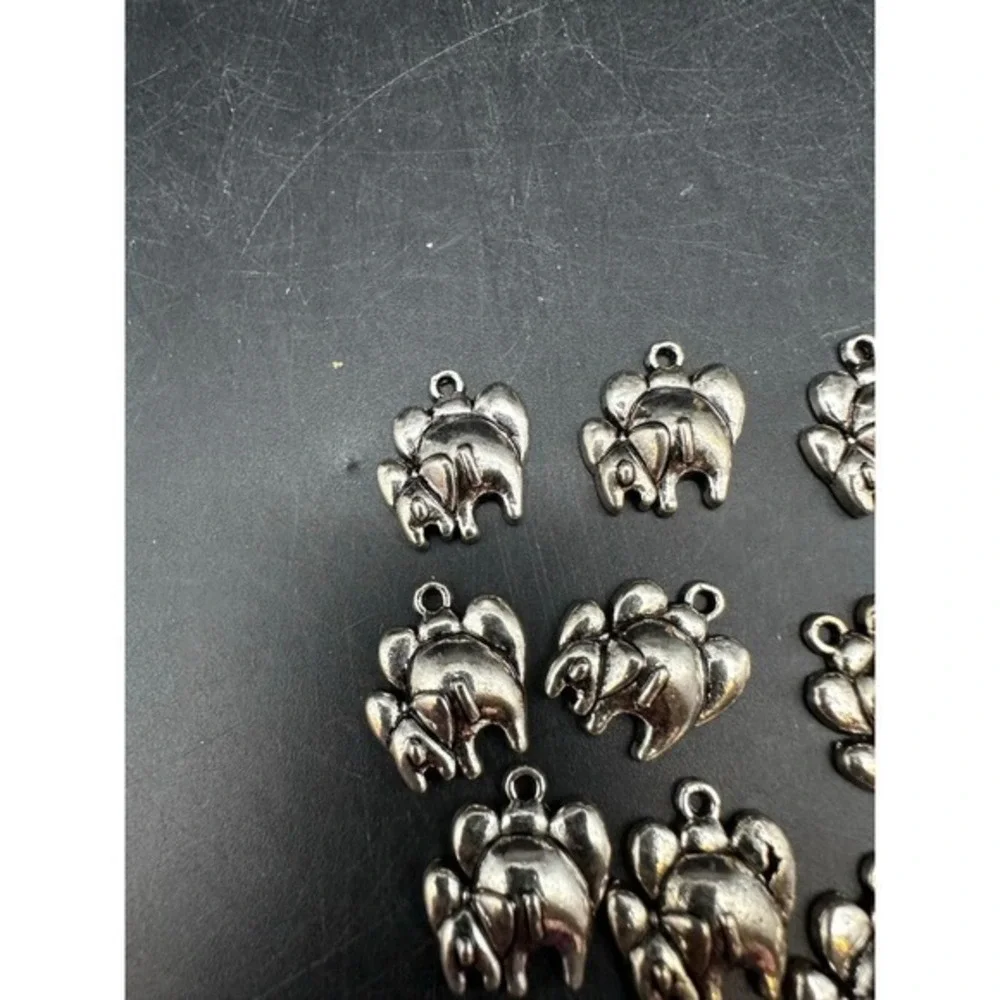 Elephantito elephant charm