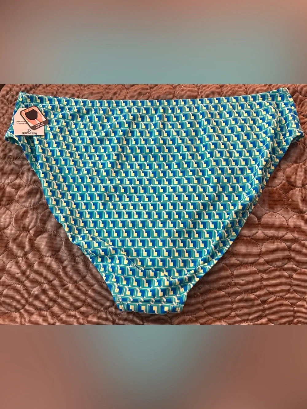 Time and Tru pattern beach turquoise