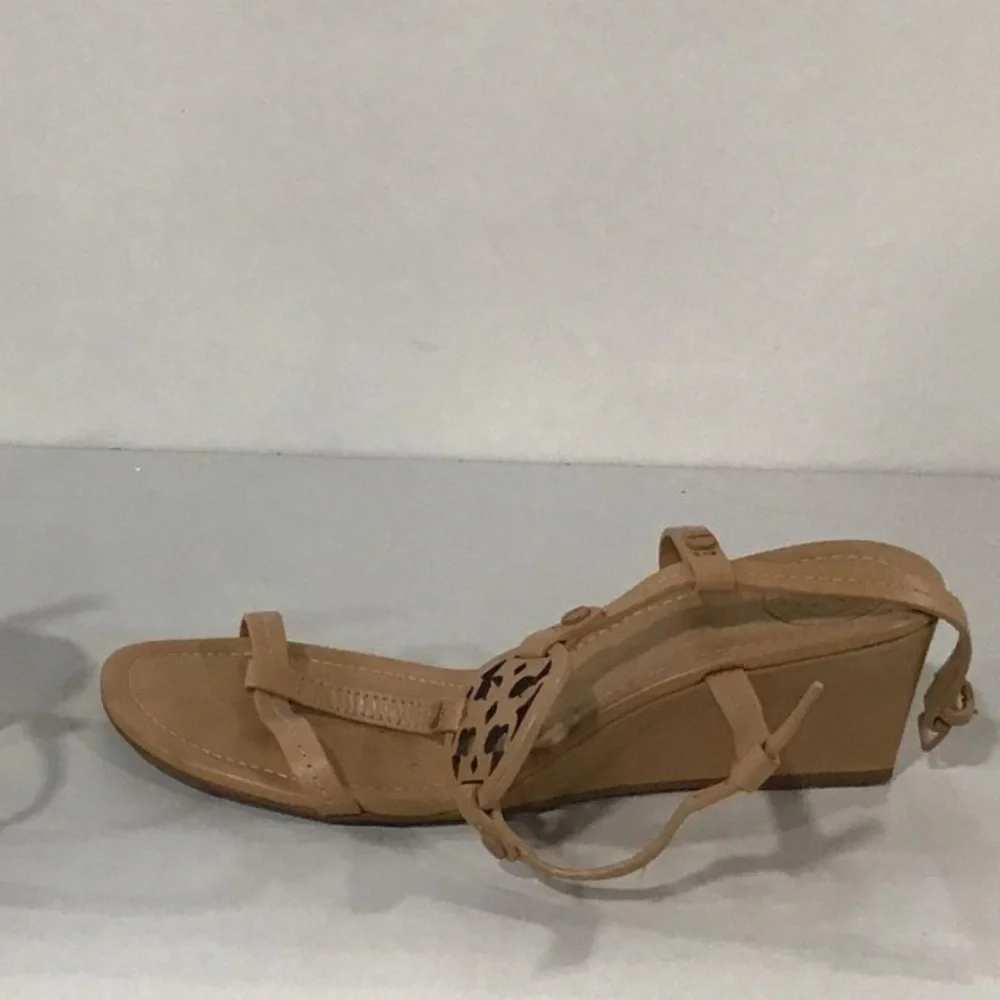 Women’s Tory Burch Wedge Sandal Tan Leather Size 6M