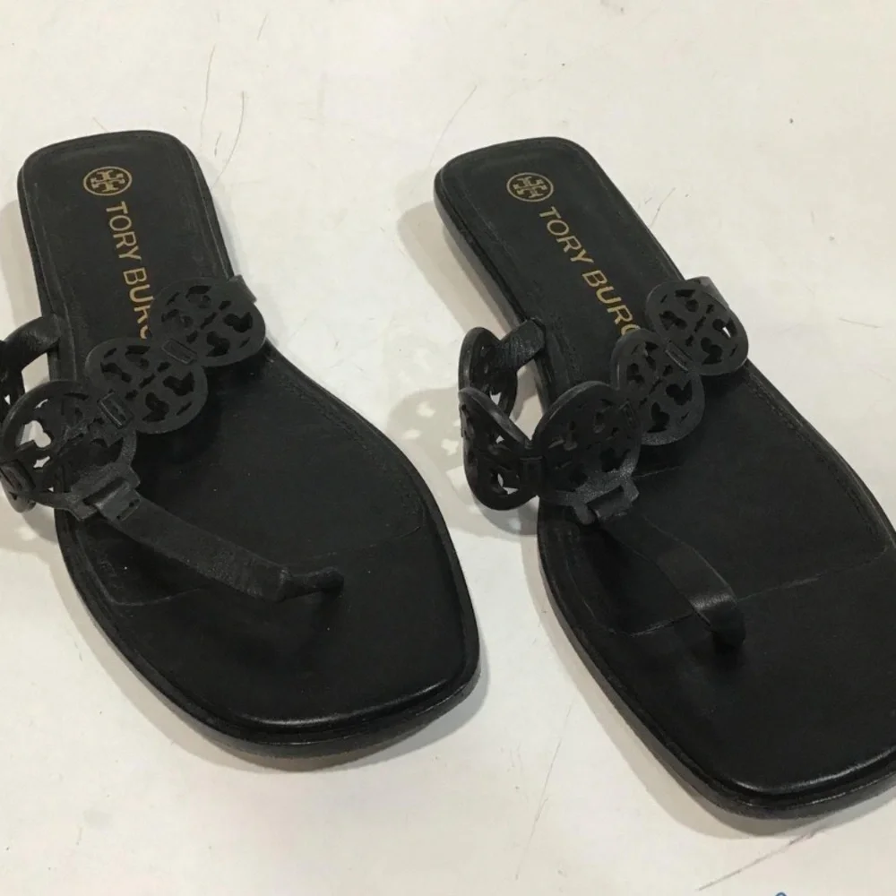 Women’s Tory Burch Tiny Miller Black Cutout Thong Sandals Size 9M