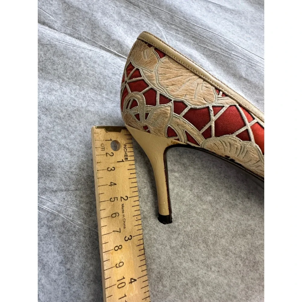 Martinez Valero Womens Red Cream Embroidered Pointed Toe Stiletto Pumps Size 6