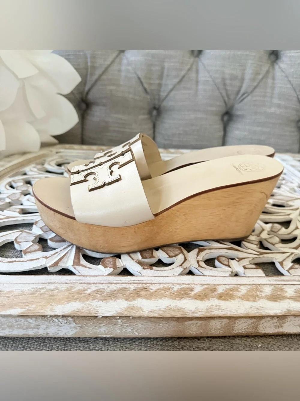 Tory Burch Cream Leather Logo Slide Sandals Shoes Women’s 7.5
