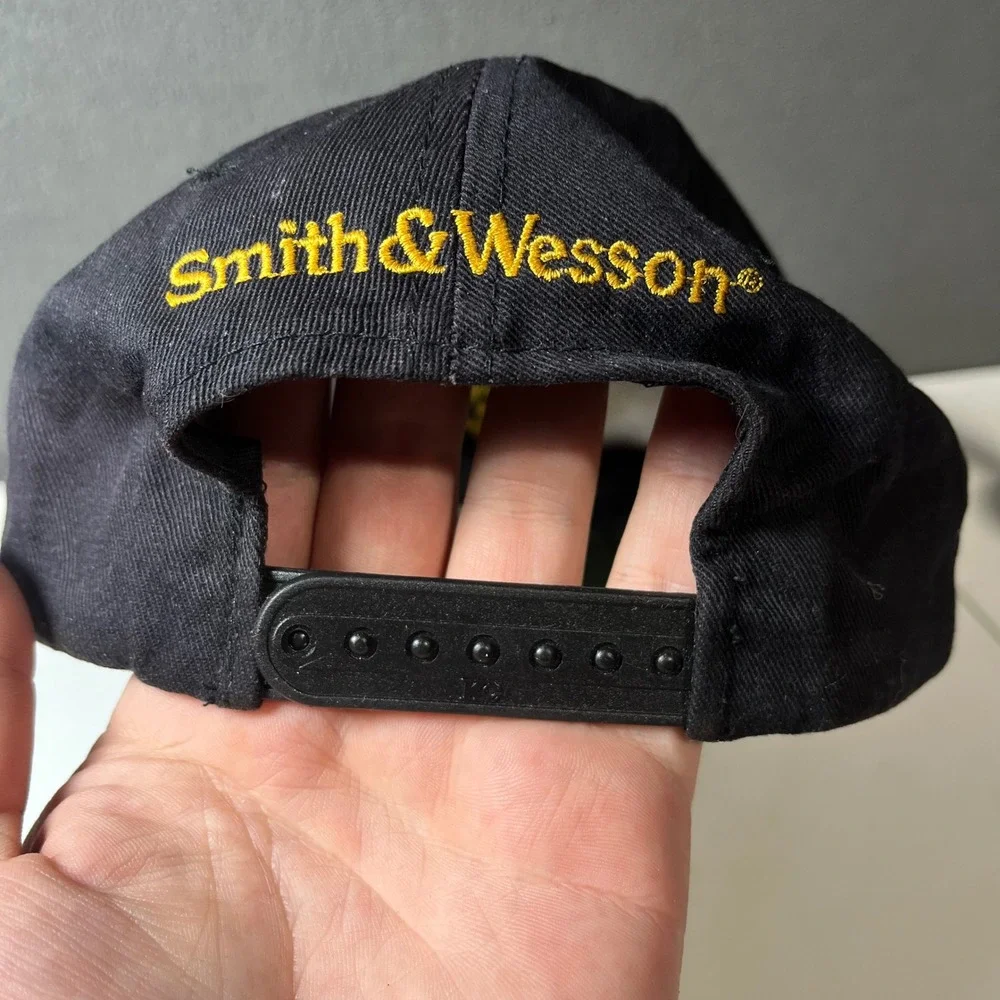 Smith & Wesson smith wesson
