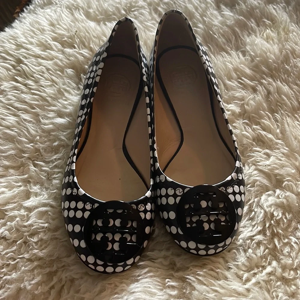 Women’s Tory Burch Ballet Flat Black with White Polka Dots Size 5M