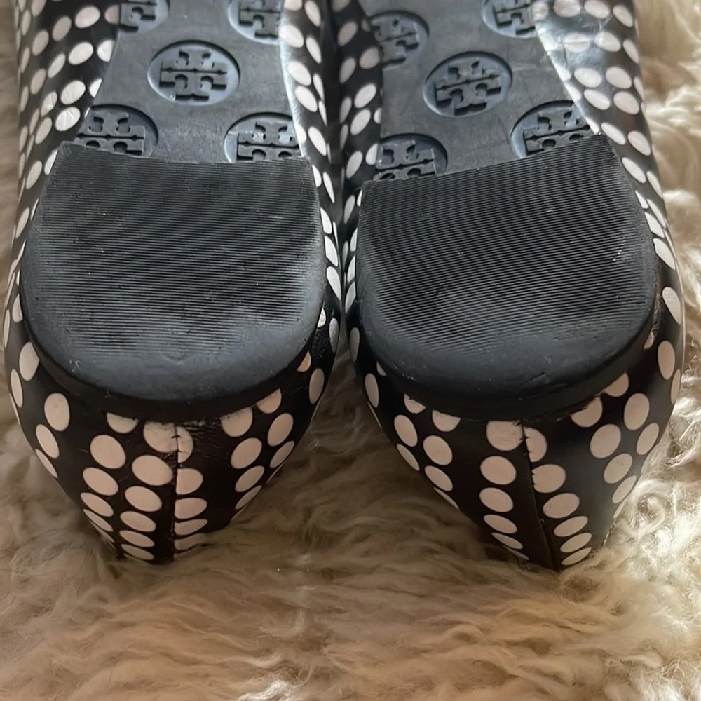 Women’s Tory Burch Ballet Flat Black with White Polka Dots Size 5M