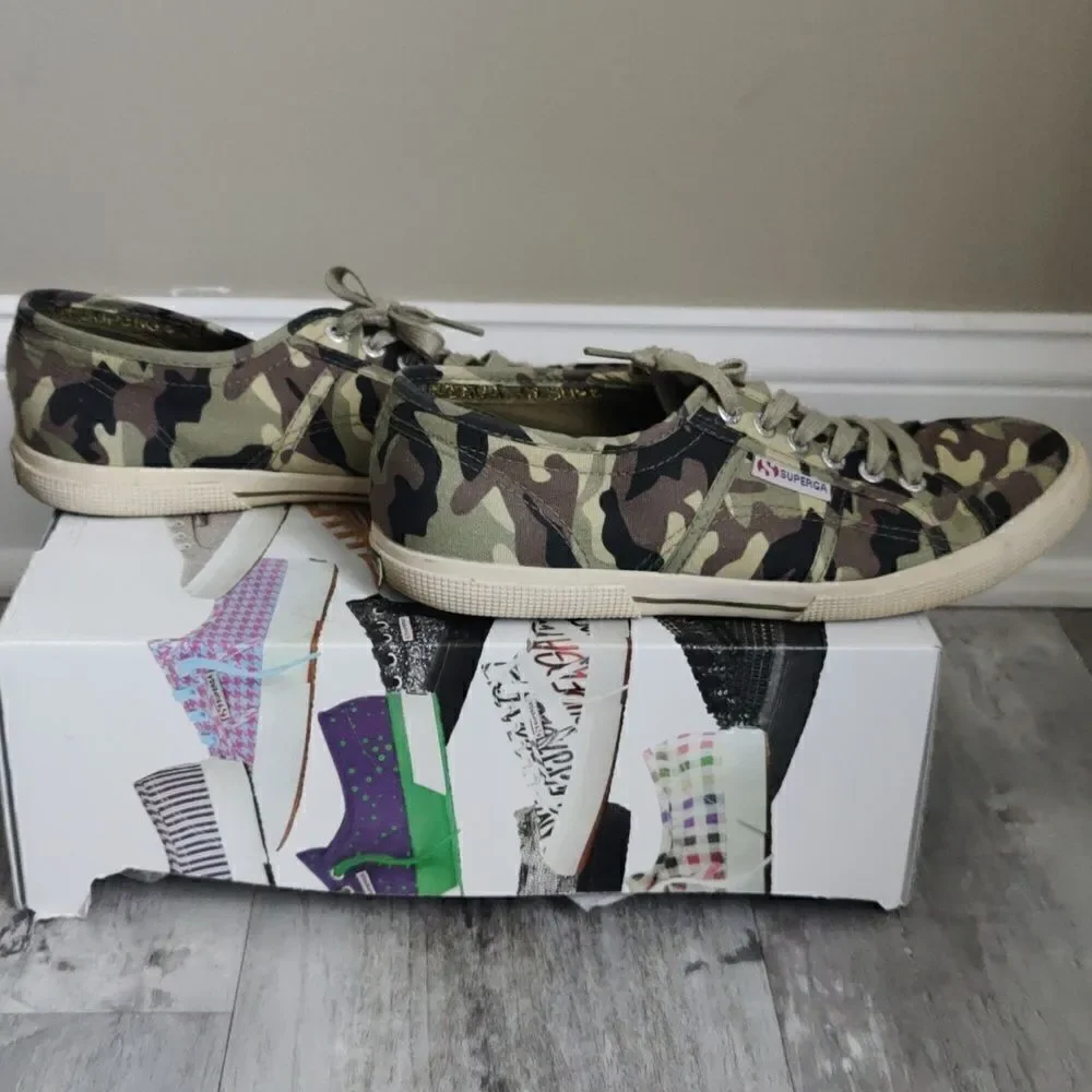 Superga these preloved