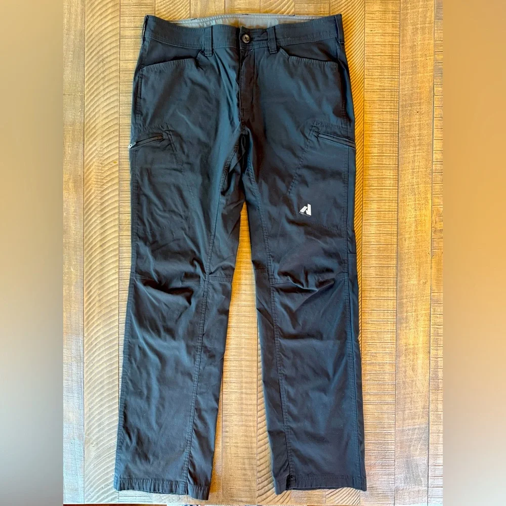 Eddie Bauer Rainier Lined Cargo Pants Men’s Size 36X34