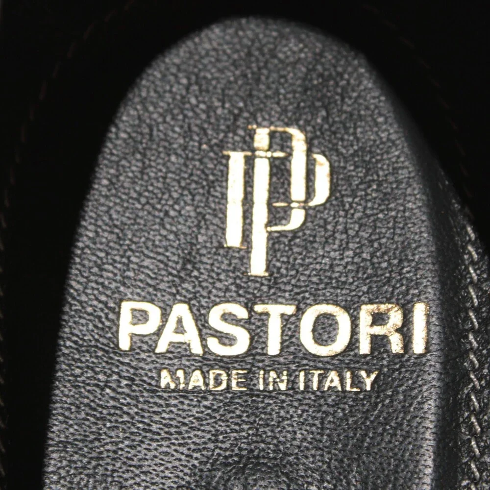 Pastori brown
