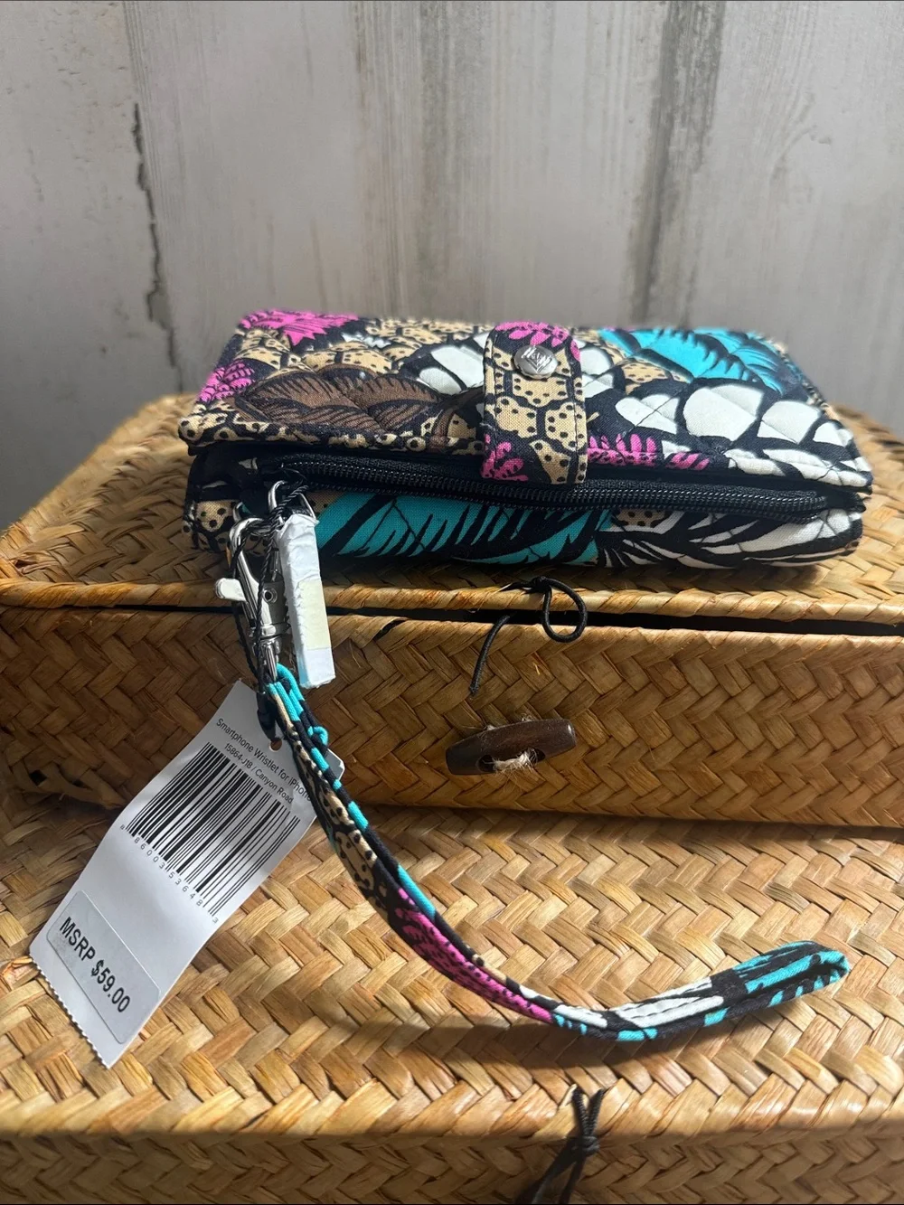 Vera Bradley Wristlet NWT