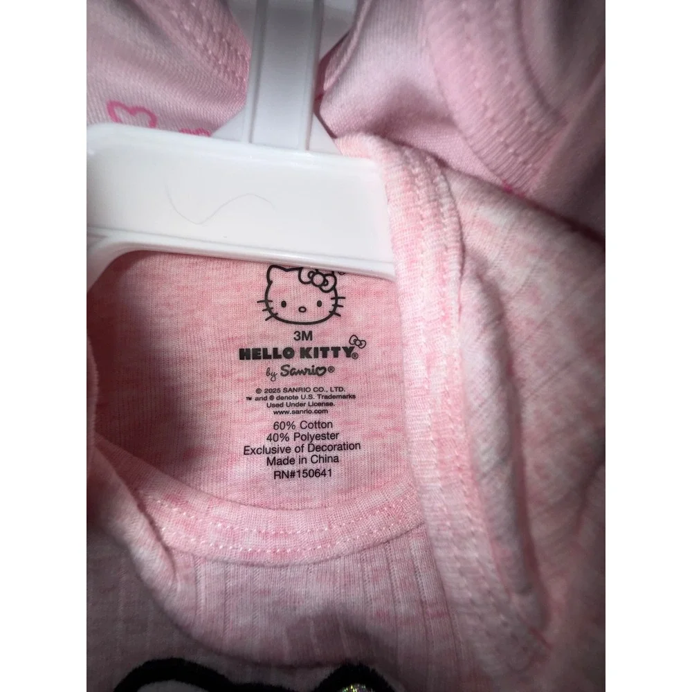 Hello Kitty snap convenient
