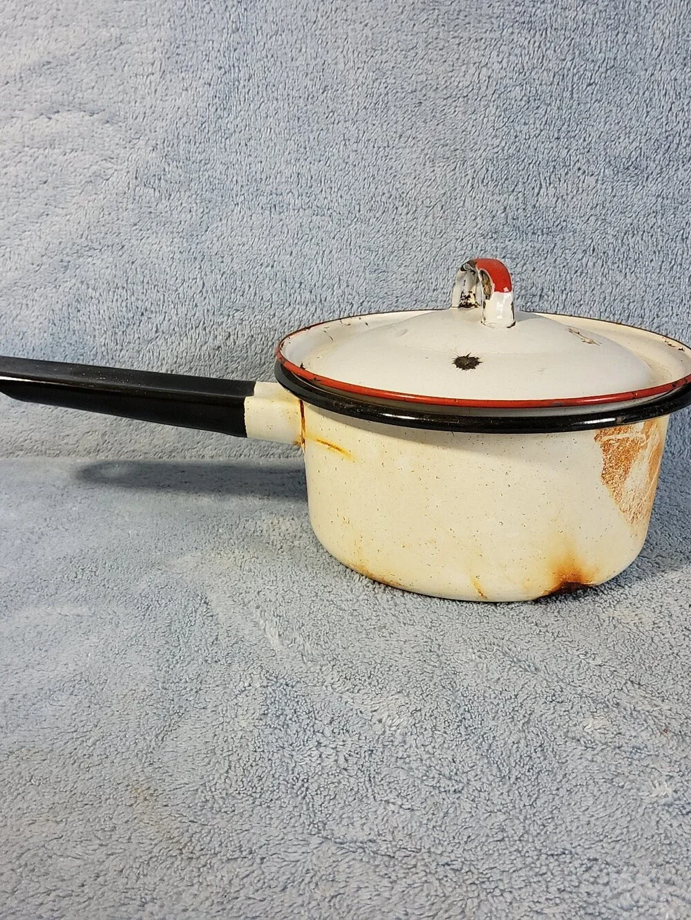 Enamelware cottagecore decor