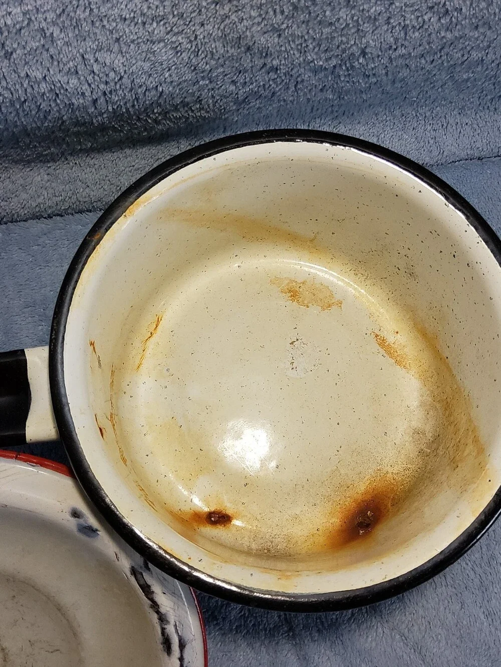 Enamelware pot cottagecore lid