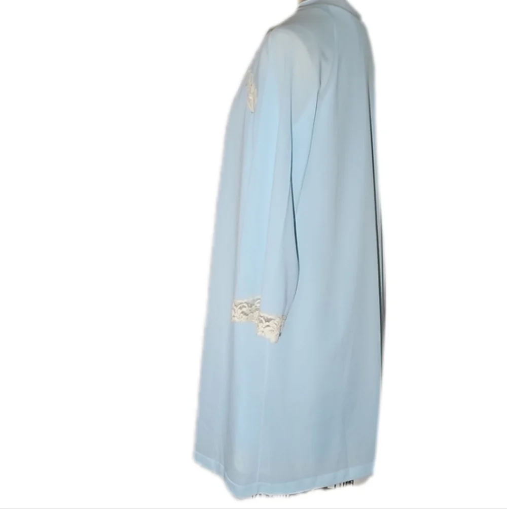 Van Raalte robe length