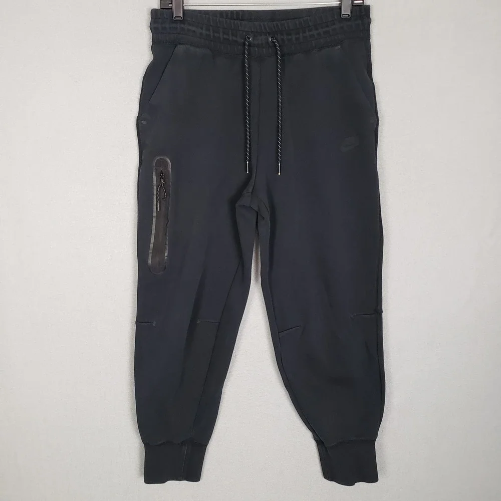 Nike Tech Fleece Jogger Sweatpants Black Loungewear Athleisure Men's Size M