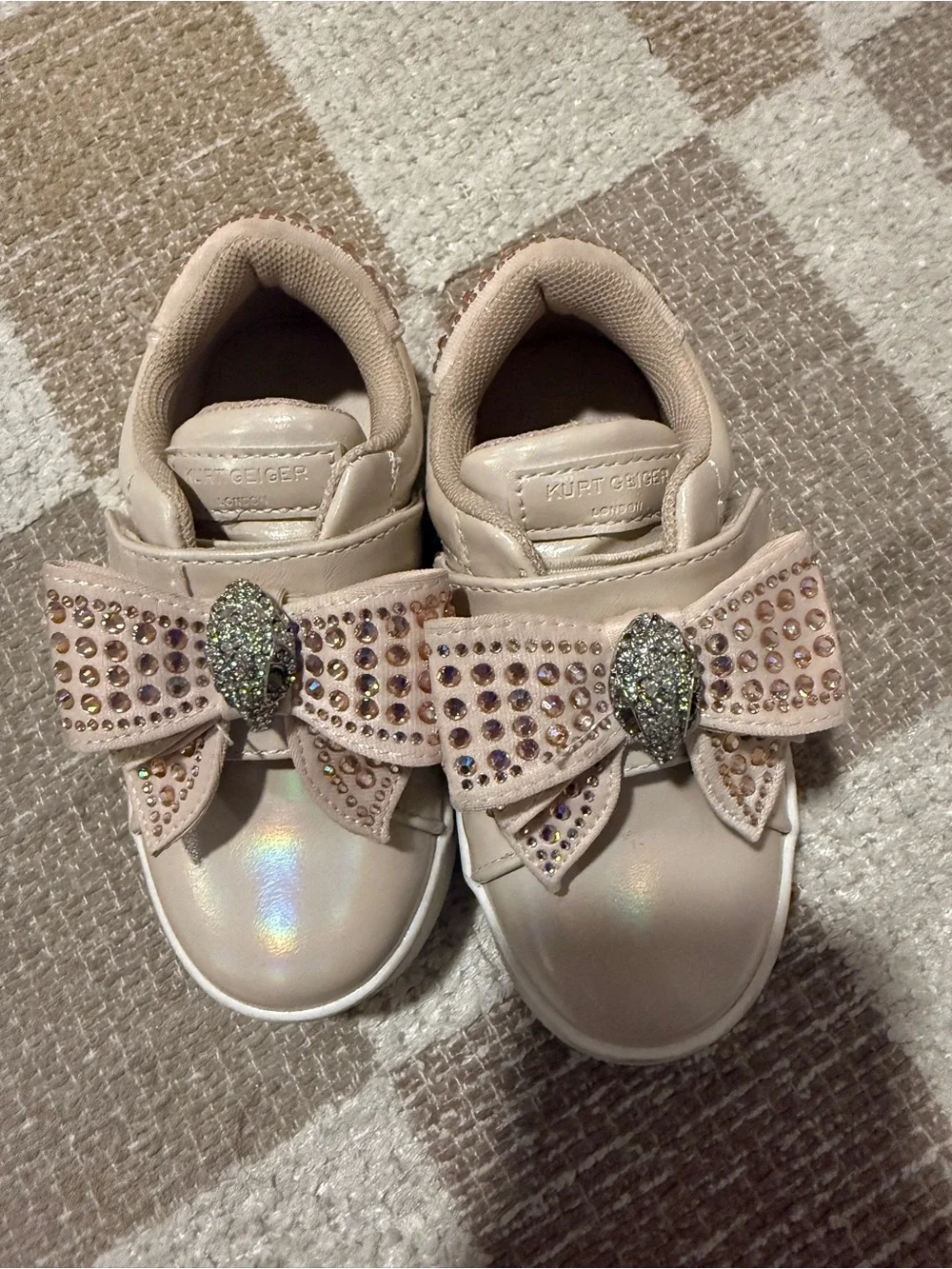 Kurt Geiger Girls Blush Iridescent Bow Crystal Sneakers