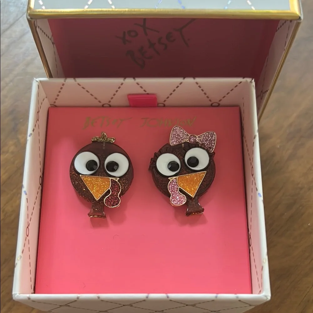BETSEY JOHNSON thanksgiving Turkey Mismatched Earring Studs NEW